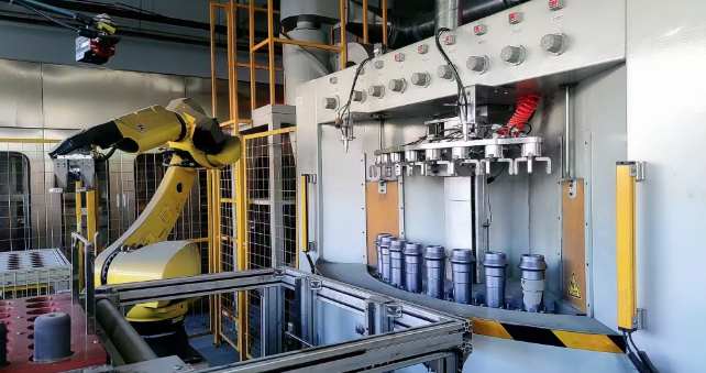 柳州喷砂机快速换料技巧 节省施工时间