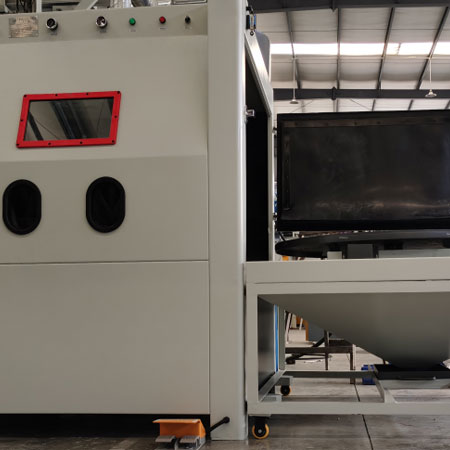 柳州无尘喷砂机半自动模具喷砂机